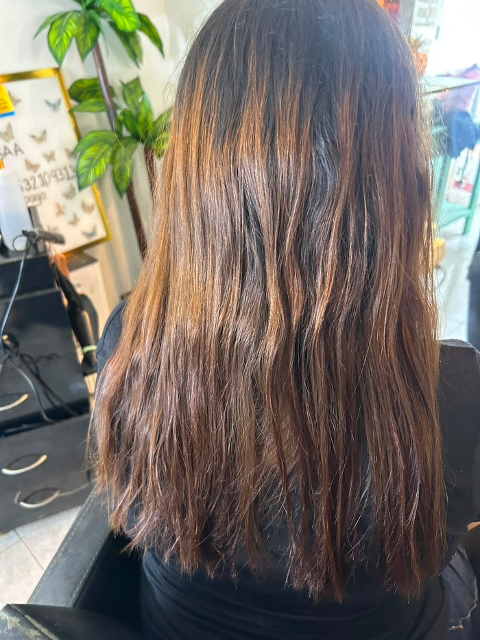 Cabello antes del alaciado Stella Gold · caso 01